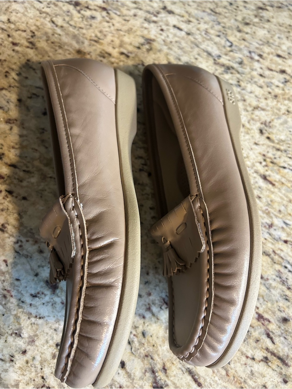 SAS Softie tassel/Kiltie leather loafers. Taupe size 7.5N. New??? - Picture 5 of 12